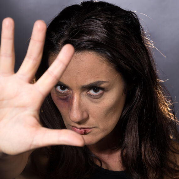 E' ora di fermarlo !